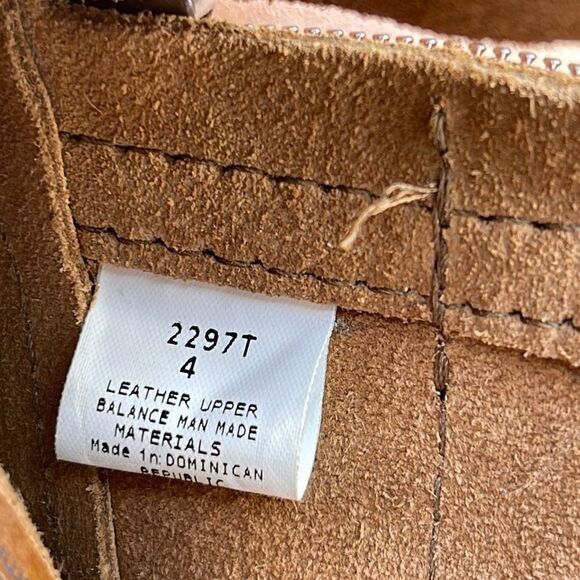 Minnetonka‎ Moccasin Boots Leather Suede Side Zip Brown Size 4 youth - Picture 7 of 8